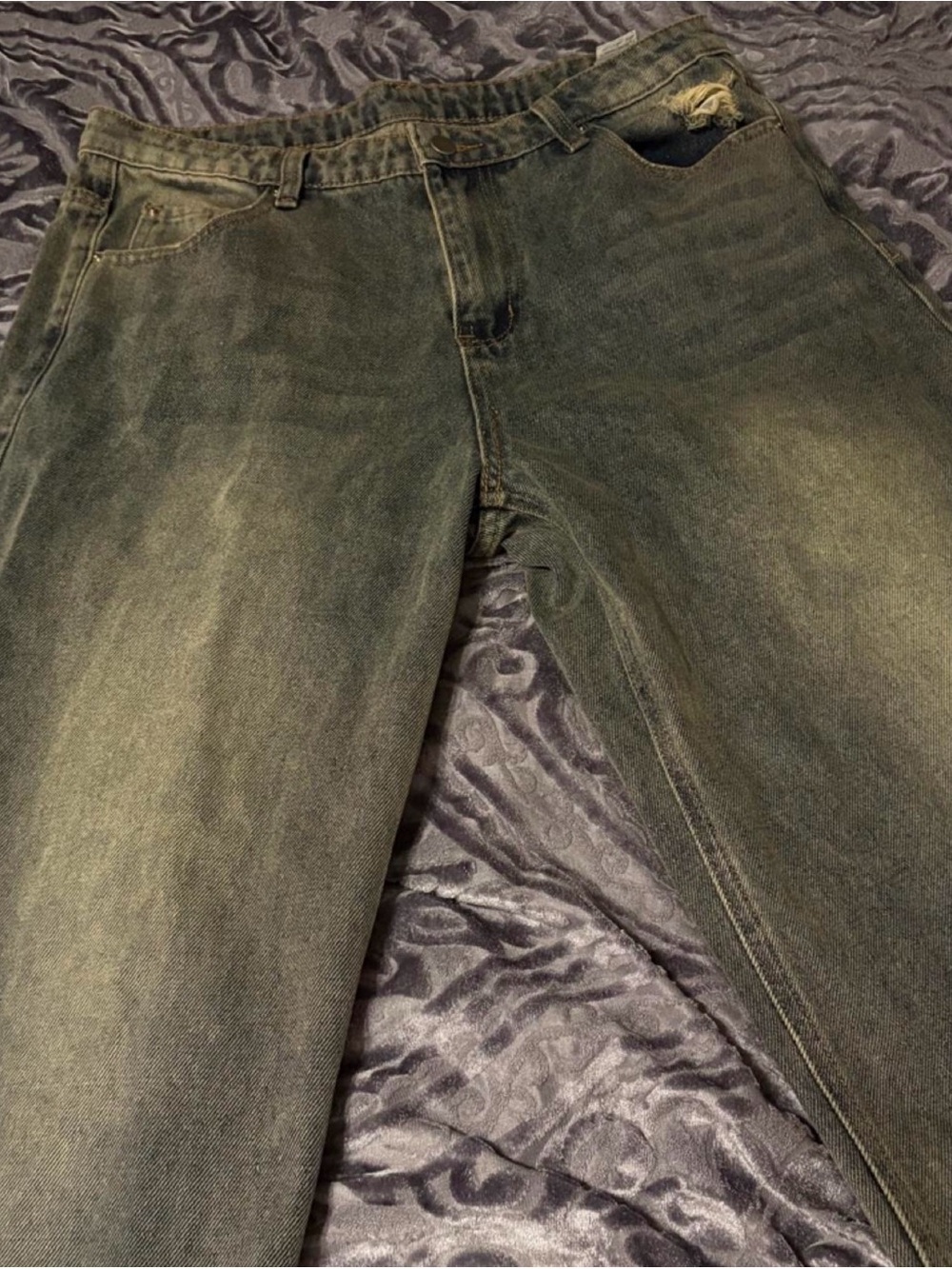 Classic Vintage Washed Jeans